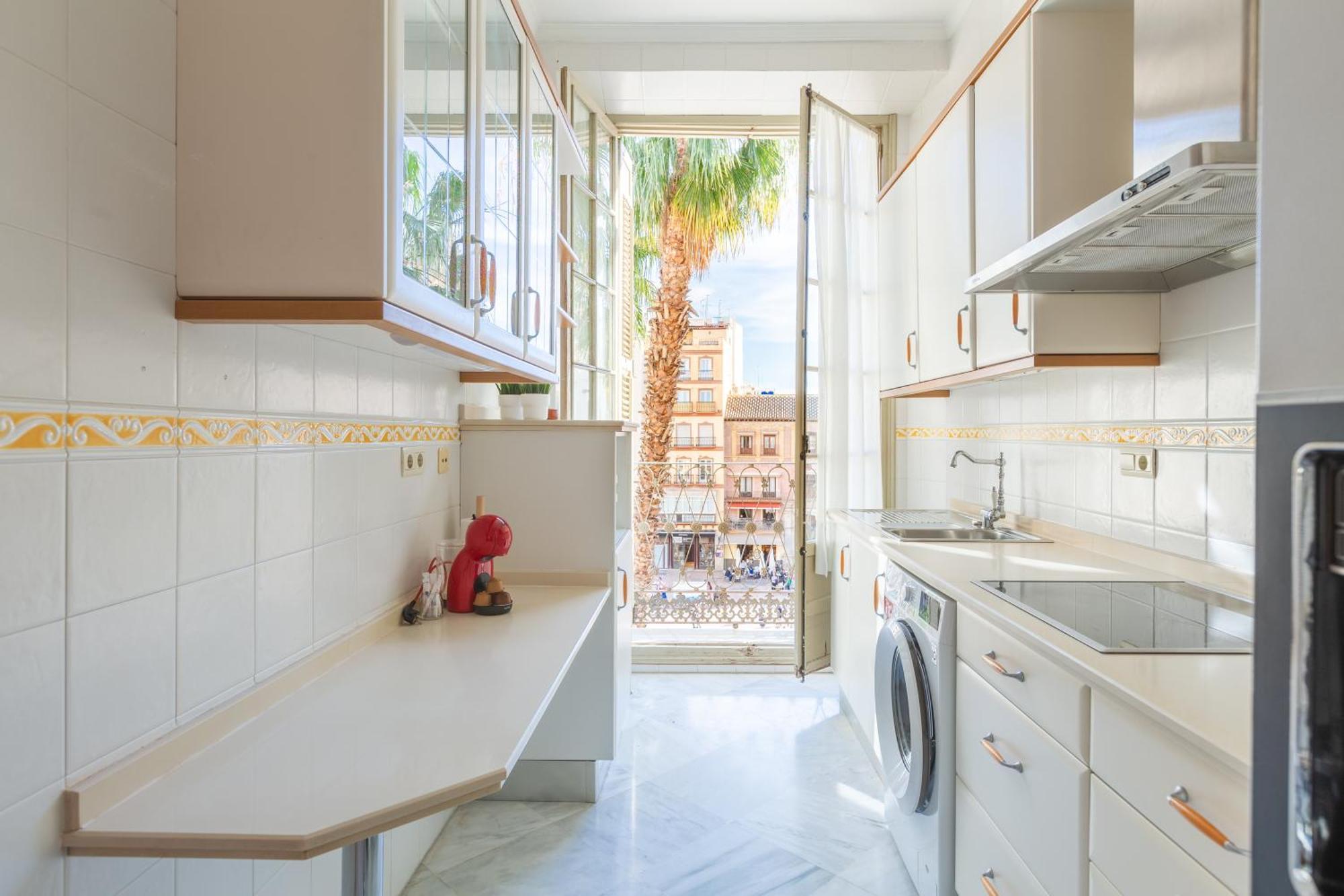 Plaza De La Constitucion Apartment Malaga Exterior photo