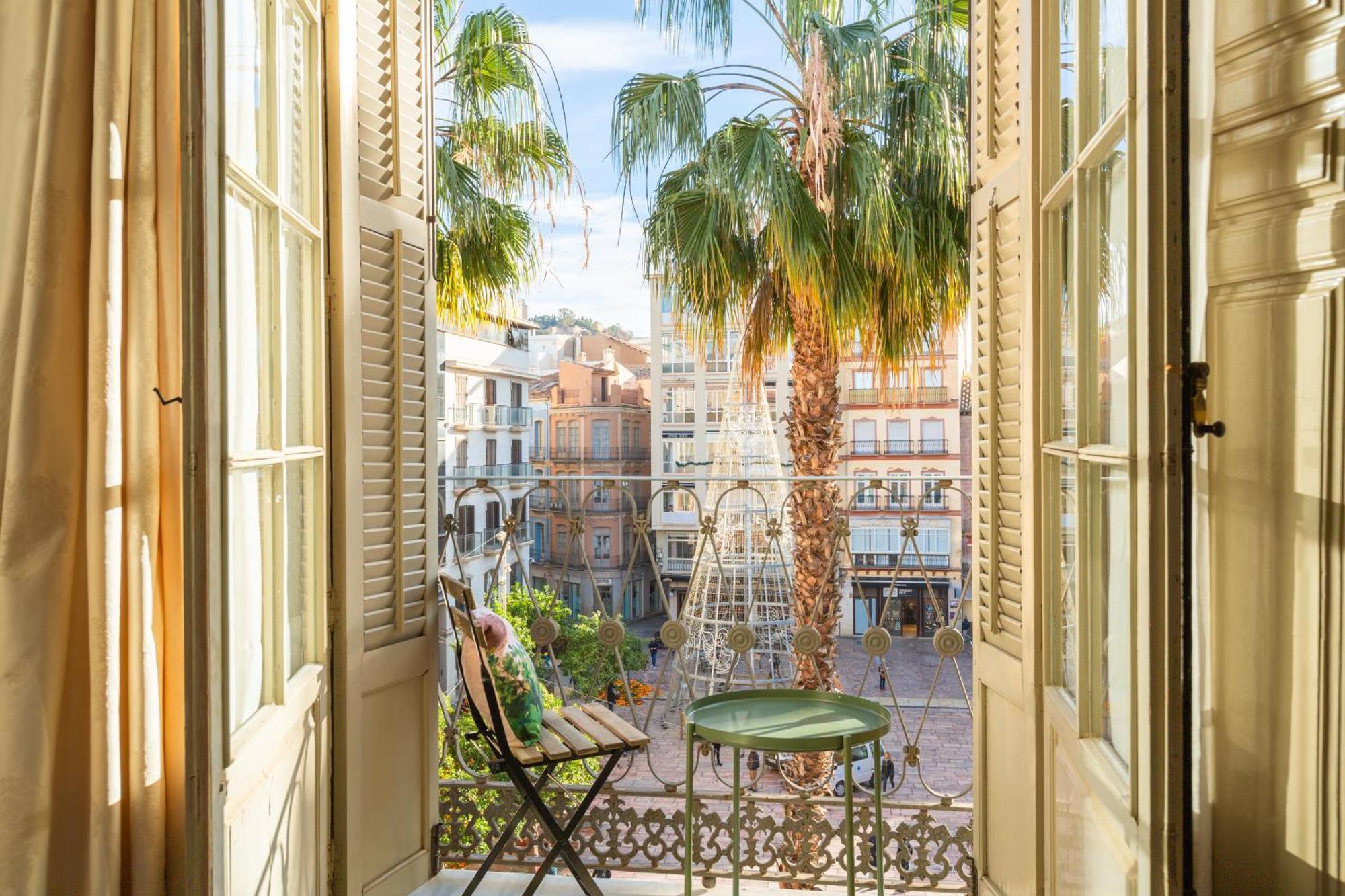 Plaza De La Constitucion Apartment Malaga Exterior photo